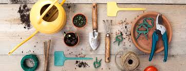 Essential Gardening Tools Tates Of Sussex