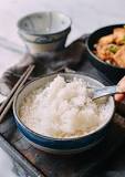 How do I steam rice on the stove?