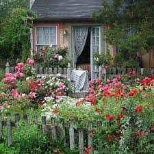 Creating An Easy Care Cottage Garden