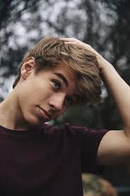 Blond hair in males does not correlate with oestrogen levels as it does in females and. Pin By Astrathia On Bae Goals Blonde Guys Cute Teenage Boys Blonde Hair Boy