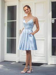 Kleid kurz hellblau