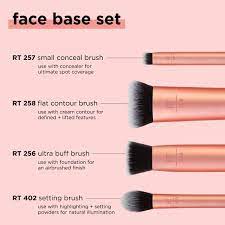real techniques face base makeup brush