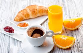 El desayuno de cafetería: poco saludable | ÁLVARO VARGAS
