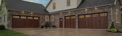 can you replace a garage door panel