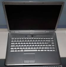 This laptop is light weight and packed full of features. Dell Inspiron 1525 Wikipedia
