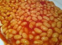 What are Heinz baked beans made from?
