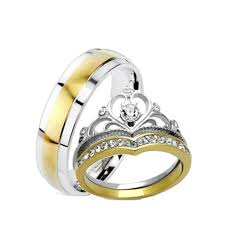 Tiffany diamond experts are on hand to help you choose the perfect engagement ring, personalize a wedding band or select a special anniversary gift. Edwin Earls His And Hers Wedding Rings 3 Pc Yellow Gold Ip Crown Stainless Steel Wedding Set Walmart Com Walmart Com