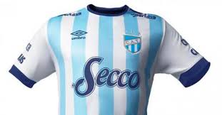 Sitio oficial del club atlético tucumán, el gigante del norte Atletico Tucuman Plays With Argentina Kit And Borrowed Boots In Copa Libertadores Footy Headlines