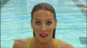 makeup do synchronised swimmers wear