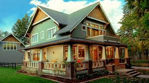 Can you spot all the changes they made as much as i like white houses, the craftsman style of the house just looks more interesting with color. Defining Craftsman Style And Its Popularity Amity Kett Texas