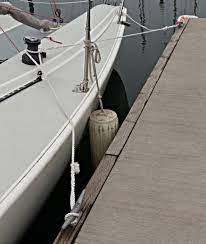 tips on tying your boat to the dock
