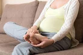 foot pain during pregnancy causes