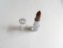 lakme rm 12 enrich matte lipstick review
