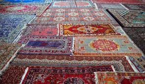 how muslims use prayer rugs