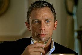 former bond star slams 007 s switch to