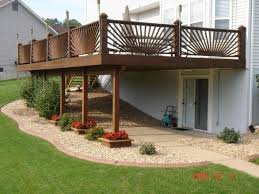 13 Simple Under Deck Landscaping For