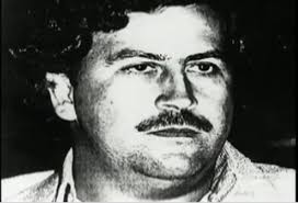 Resultado de imagen para imagenes de se busca escobar