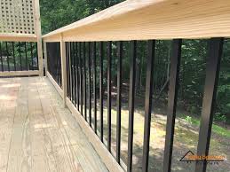 Choosing The Best Deck Railing Material