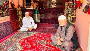 handwoven carpets from herat nosedive
