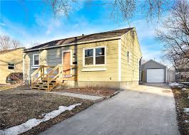 2123 60th St Des Moines Ia 50322 Zillow