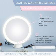 15x magnifying mirror with light