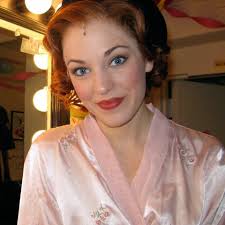 face time laura osnes
