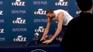 Jun 10, 2021 · rudy gobert was named nba defensive player of the year on wednesday. Utah Jazz Center Gobert Mocked Covid 19 On Monday Now He Has The Virus Cp24 Com