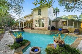 kingwood houston tx homes with pools
