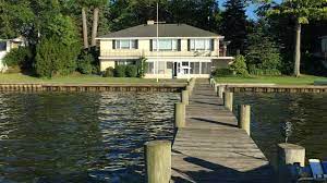lake houses to in the usa