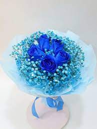 premium ecuador blue roses bouquet
