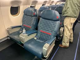 flight review delta airlines first