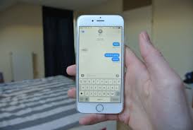 But what if you want to send a quick message to someone not in your whatsapp contacts on iphone? Iphone Sending And Receive Text Message Ios 10 Free Stereo Sound Effect Hq 96khz