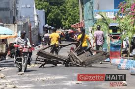 Scène de pillage, de vandalisme, troisième journée de manifestation  violente à Port-au-Prince et dans les villes de province | Gazette Haiti