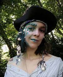 23 pirate makeup ideas for women to