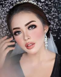 make up arab untuk pernikahan glamor