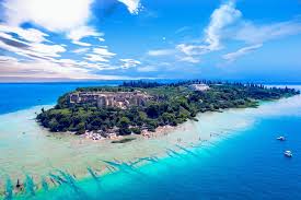 Choose to stay in an oceanfront bungalow, cottage or villa and experience the real south coast of jamaica. Jamaica Beach Sirmione Bs Prenotazione Online Spiagge It