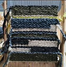learn to weave on a loom experience