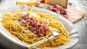 french kitchen pasta carbonara à la