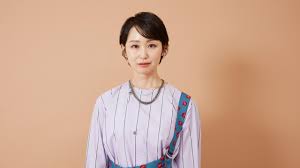 私の日常生活とフェミニズムをつなげながら伝えられるものを書きたかった”──#KuToo開始から2年、石川優実が新刊『もう空気なんて読まない』を語る |  GQ JAPAN