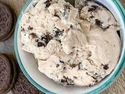 homemade oreo cookie ice cream hot