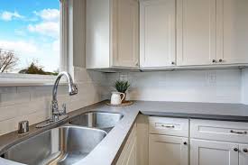 Don't clean your countertops with highly acidic or alkaline cleaners. Cleaning Polishing Corian Quartz Countertops Granite Gold