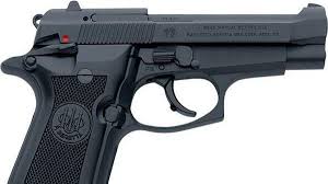 Lo strumento, simile nella forma a una pistola, è composto da due. Troppe Armi La Polizia Provinciale Cede Le Pistole Bresciaoggi