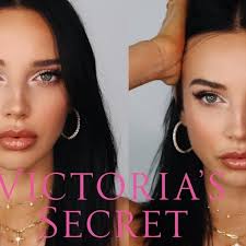 victoria s secret runway makeup look