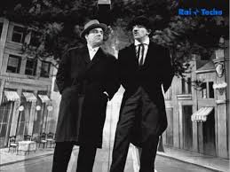 Noi cresciuti negli anni 50 e 60 - 1958 I DE REGE Carlo Campanini e Walter  Chiari nella loro classica scenetta. | Facebook