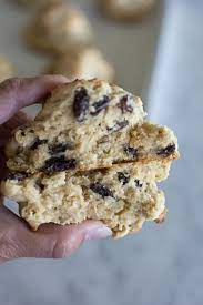 Levain Bakery Oatmeal Raisin Cookie Recipe gambar png