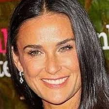 Demi moore has shared a beautiful photo of herself taken 25 years ago, and fans cannot get over demi moore doesn't do things by halves when it comes to the holidays! Who Is Demi Moore Dating Now Boyfriends Biography 2021