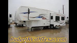 2009 big horn 3055rl this is one fine