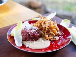 beef tartare endive and french onion