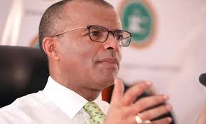 Mina wafik مينا وفيقتصوير و مونتاج: Justice Murgor Search For Cj Philip Murgor Is Counting On His Untiring Senior Counsel Philip Murgor Takes The Hot Seat As He Seeks To Become The Next President Of
