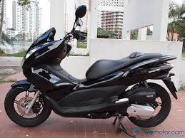 It is available in 3 colors, 1 variants in the malaysia. Honda Pcx 2012 Off 68 Www Daralnahda Com